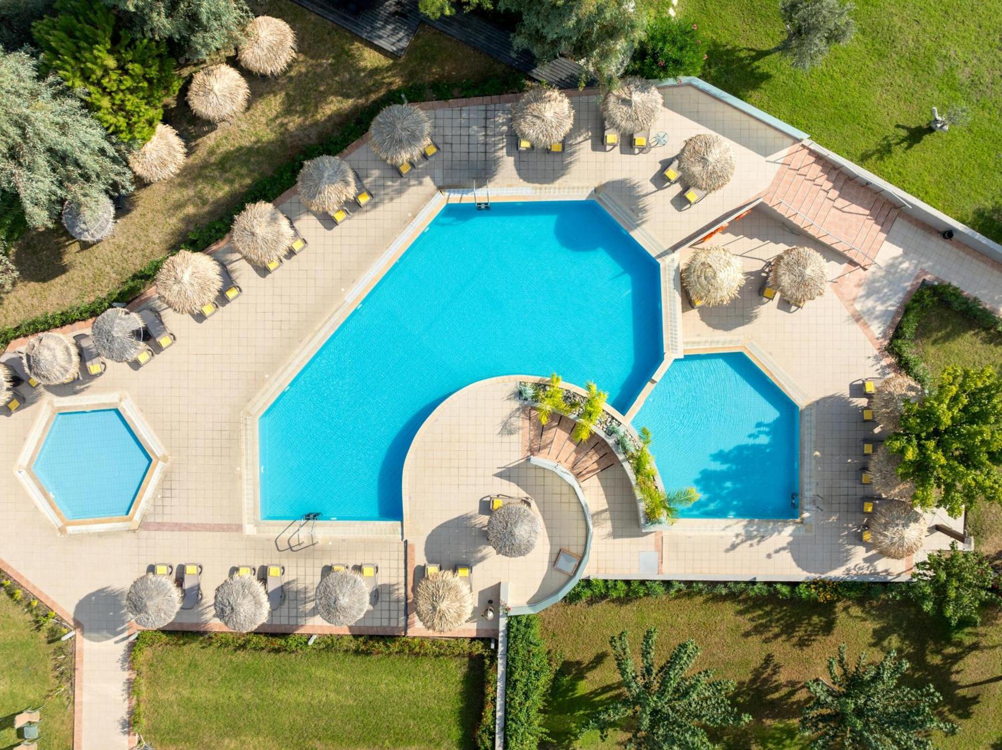 Lindos Breeze Beach Hotel 키오타리 외부 사진